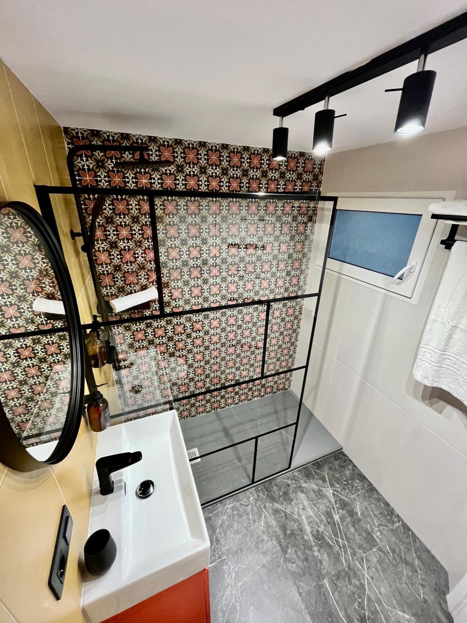 Elegante Apartamento Tres Colores Alicante Eksteriør bilde