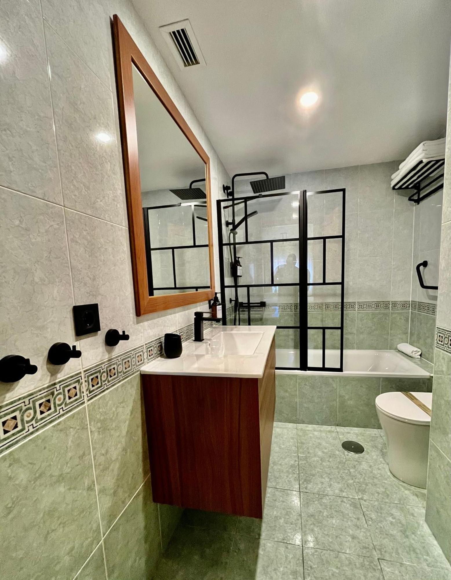 Elegante Apartamento Tres Colores Alicante Eksteriør bilde