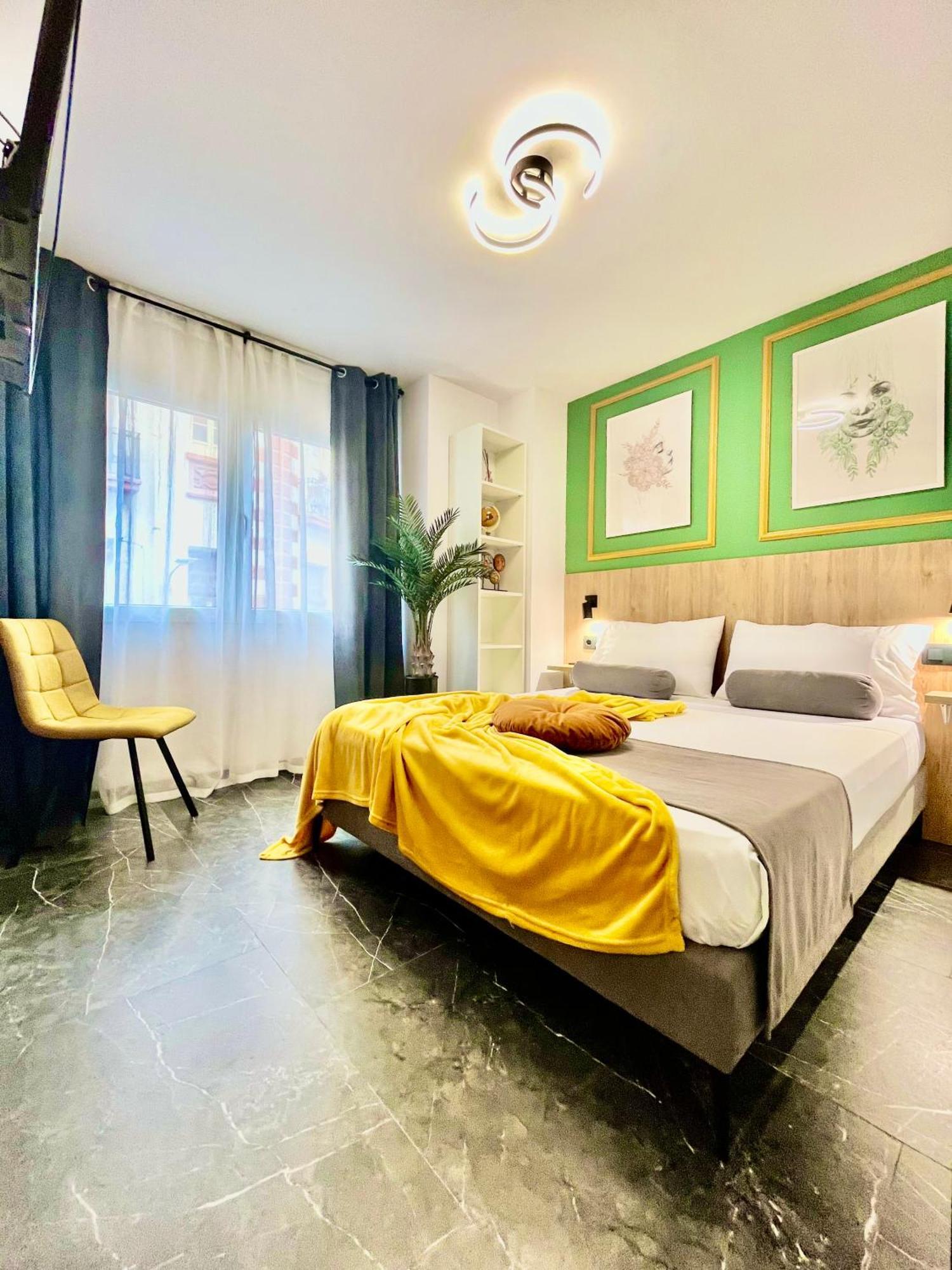 Elegante Apartamento Tres Colores Alicante Eksteriør bilde