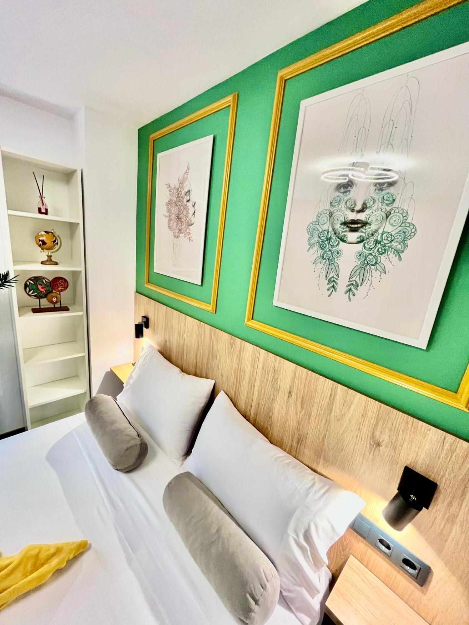 Elegante Apartamento Tres Colores Alicante Eksteriør bilde